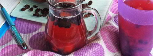 компот из ревеня, черноплодки и изюма. Шаг 12