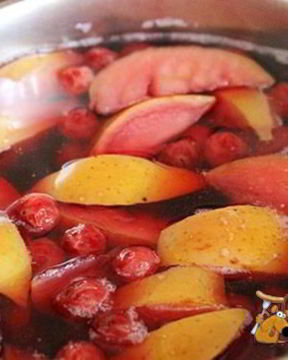 Компот из вишни и яблок на зиму