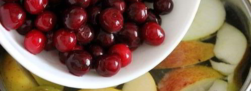 компот из вишни и яблок на зиму. Шаг 4