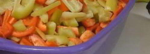 лечо на зиму с томатной пастой. Шаг 3