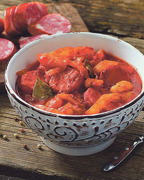 Лечо с колбасой