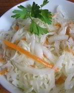 Быстрая маринованная капуста с уксусом