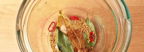 огурцы с семенами горчицы на зиму. Шаг 6