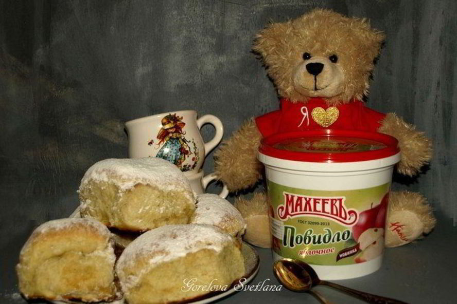 Рецепт булочек с яблочным повидлом