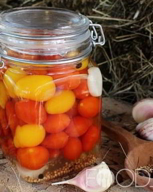 Консервированные помидоры черри