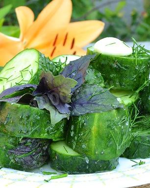 Малосольные огурцы за 5 минут в мешке