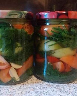 Соленые зеленые помидоры по-грузински