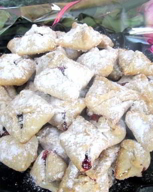 Конвертики с вареньем на сметане