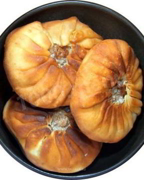 Беляш по-казахски с мясом