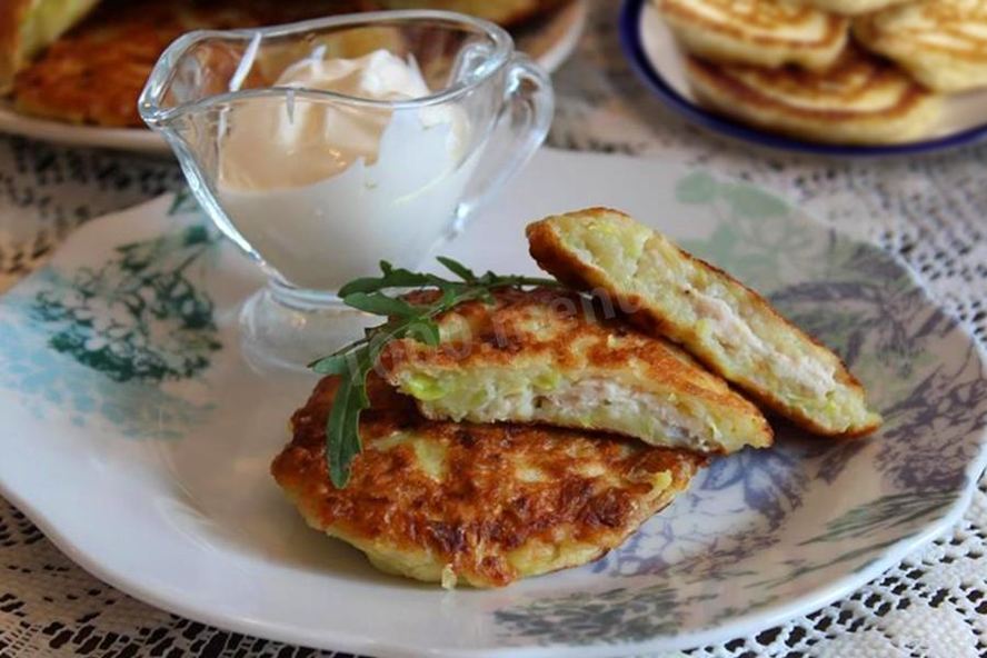 Рецепт ленивых беляшей из кабачков