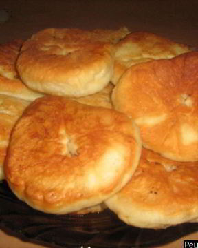 Пышные беляши с мясом на сковороде