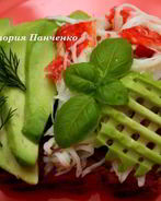 Брускетта с крабом и авокадо