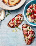 Брускетта с крабом