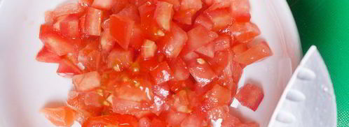 брускетта с лососем и томатами. Шаг 4