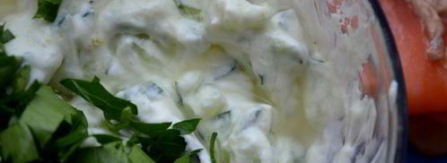 брускетта с огурцом и подкопченным лососем. Шаг 5