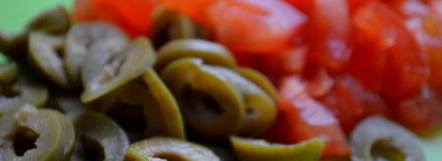 брускетта с рыбой и томатами черри. Шаг 3