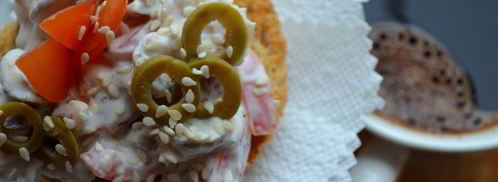 брускетта с рыбой и томатами черри. Шаг 6