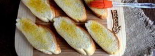 брускетта с сардинами и сливочным сыром. Шаг 3