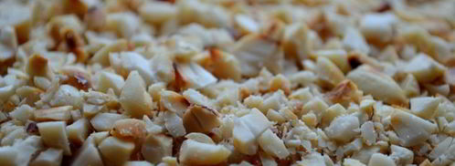 брускетта со свеклой, мягким сыром и корнишонами. Шаг 5