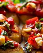 Торжественно-красная брускетта