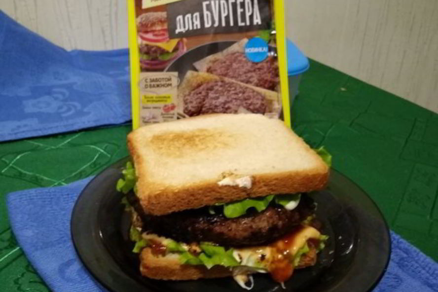 Рецепт бургера с говяжьей котлетой и грибами