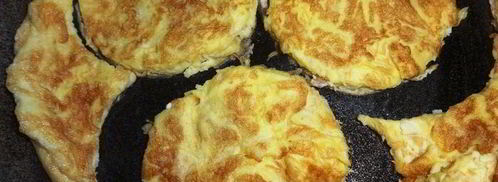 бургер с курицей, омлетом и огурцом. Шаг 5