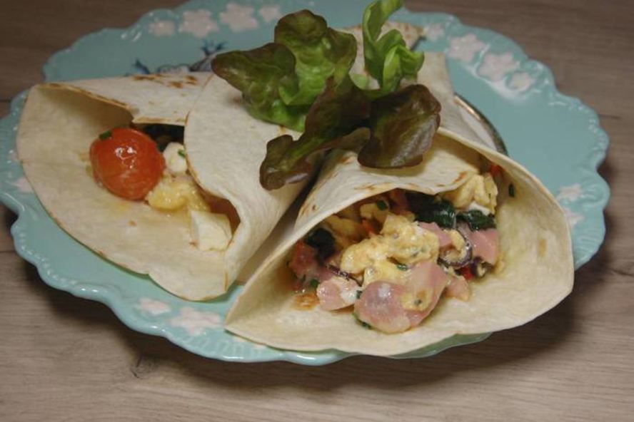 Рецепт буррито с индейкой, беконом и шпинатом