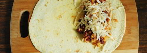 буррито с курицей и фасолью. Шаг 10