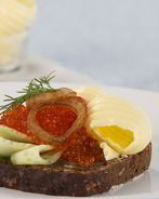 Бутерброд с икрой