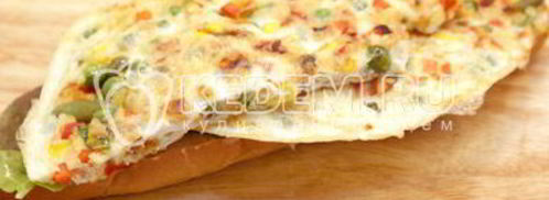 бутерброд с овощами и омлетом. Шаг 9