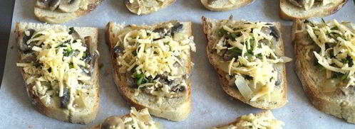 бутерброды с шампиньонами в духовке. Шаг 5