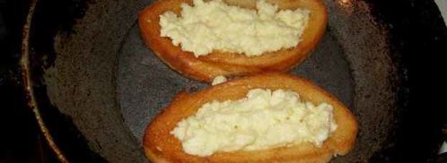 бутерброды с яйцом, майонезом, чесноком и сыром. Шаг 17