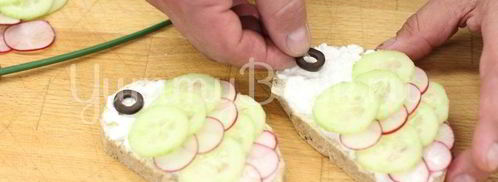 детский бутерброд рыбки. Шаг 4