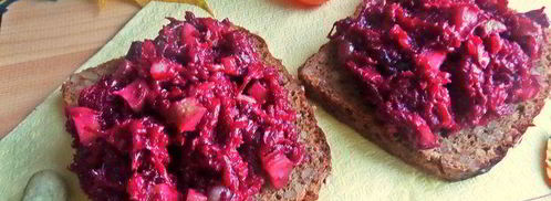 открытый бутерброд с овощами и килькой. Шаг 12