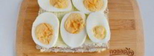 закусочный бутербродный торт с рыбой. Шаг 4