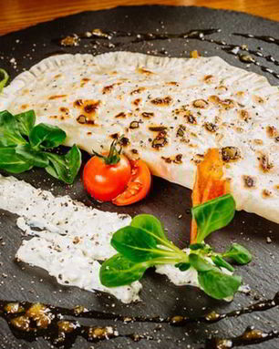 Чебуреки из цуккини пикантные