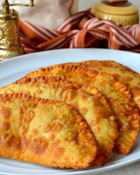 Чебуреки на заварном тесте