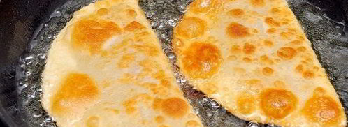 чебуреки с мясом на минеральной воде. Шаг 9