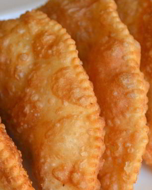 Чебуреки сырные