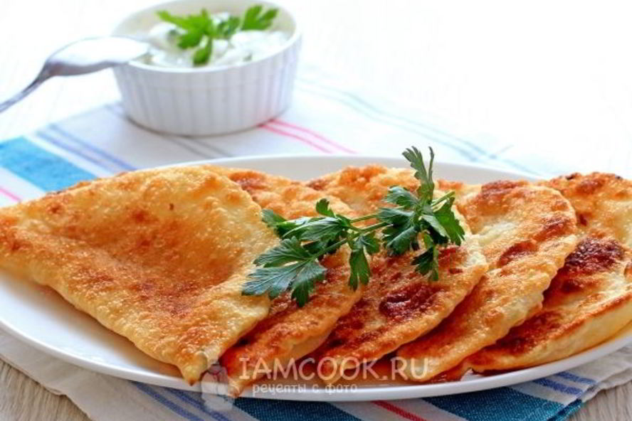 Рецепт постных чебуреков с картошкой