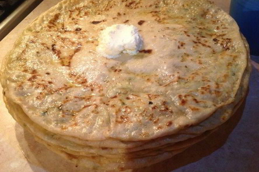 Рецепт тонких чебуреков с картофельной начинкой