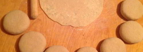 тонкие чебуреки с картофельной начинкой. Шаг 7