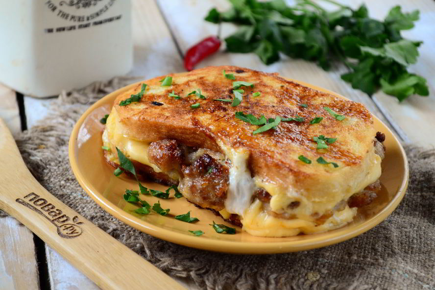 Рецепт чизбургера во французском тосте