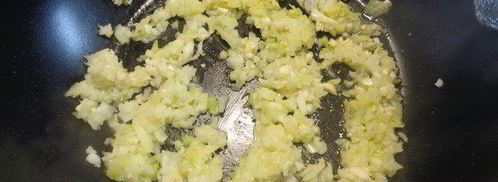 домашний чизбургер с соусом барбекю. Шаг 3