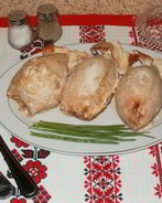 Фаршированный кальмар с рисом и яйцом