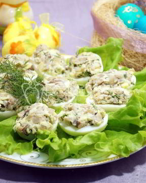 Яйца фаршированные грибами