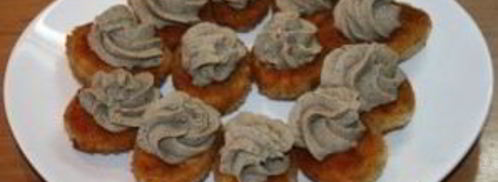 яйца, фаршированные куриной печенью. Шаг 7