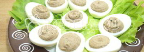 яйца фаршированные печенью. Шаг 8