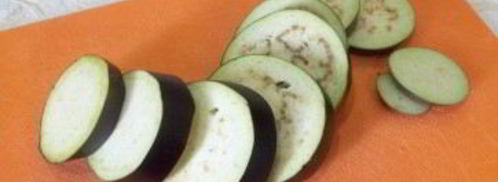 горячая закуска из баклажанов и помидоров под сыром. Шаг 3