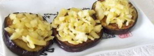 горячая закуска из баклажанов и помидоров под сыром. Шаг 6